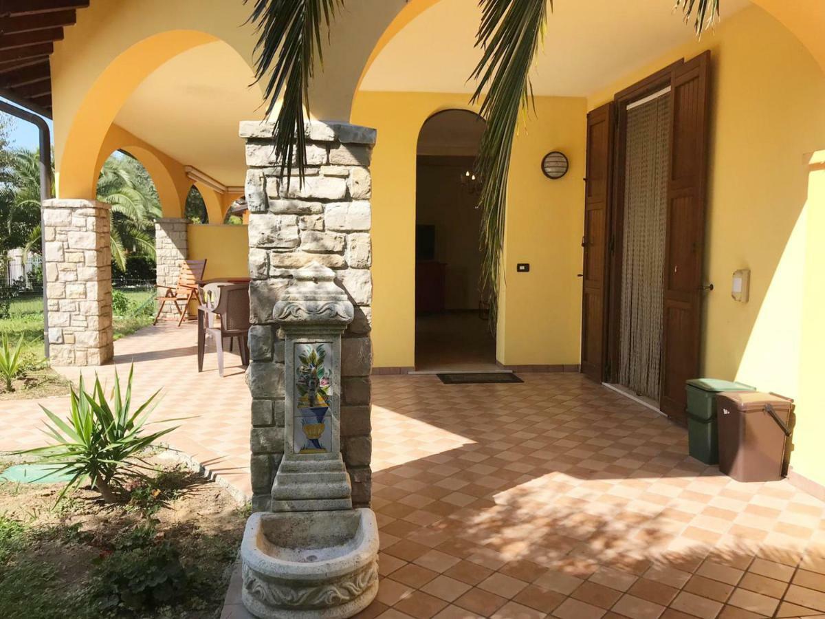 Villa The Sweet Rose With Pool Манерба-дель-Гарда Экстерьер фото