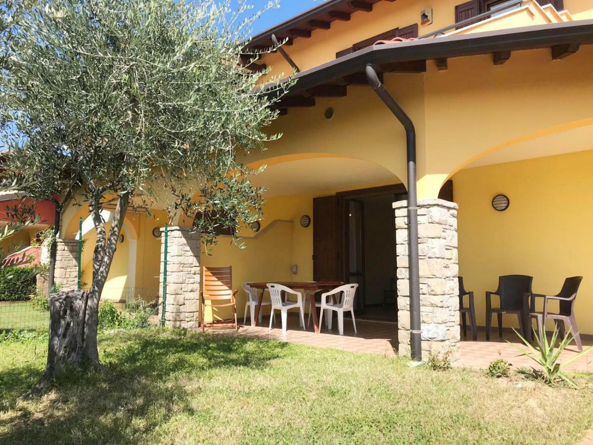 Villa The Sweet Rose With Pool Манерба-дель-Гарда Экстерьер фото