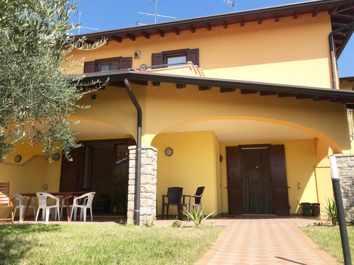 Villa The Sweet Rose With Pool Манерба-дель-Гарда Экстерьер фото