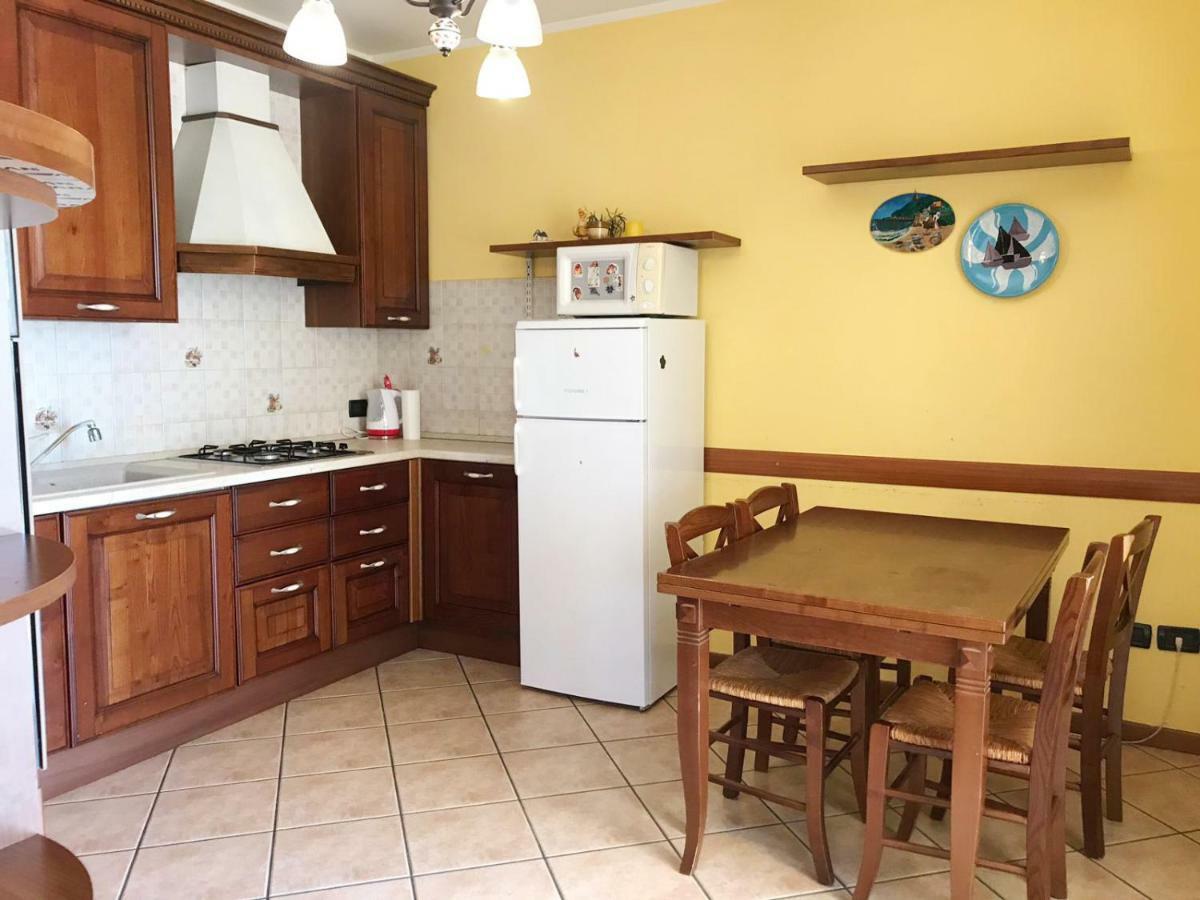 Villa The Sweet Rose With Pool Манерба-дель-Гарда Экстерьер фото